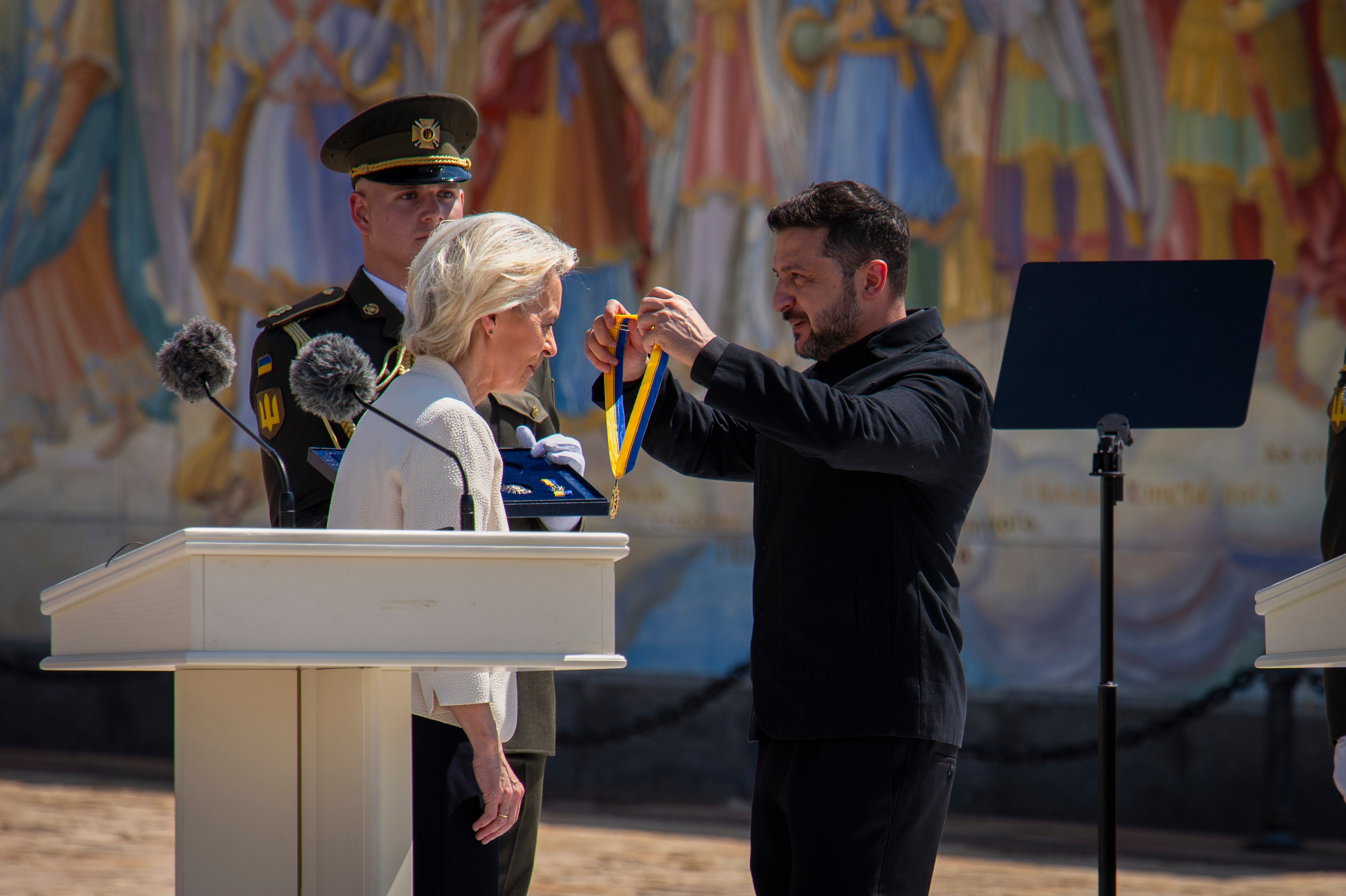 Zelenskyj ocenil Von der Leyenovú